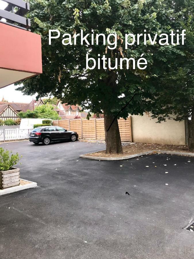 Appartement Proche de la mer 2 adultes et 2 enfants à Houlgate Extérieur photo